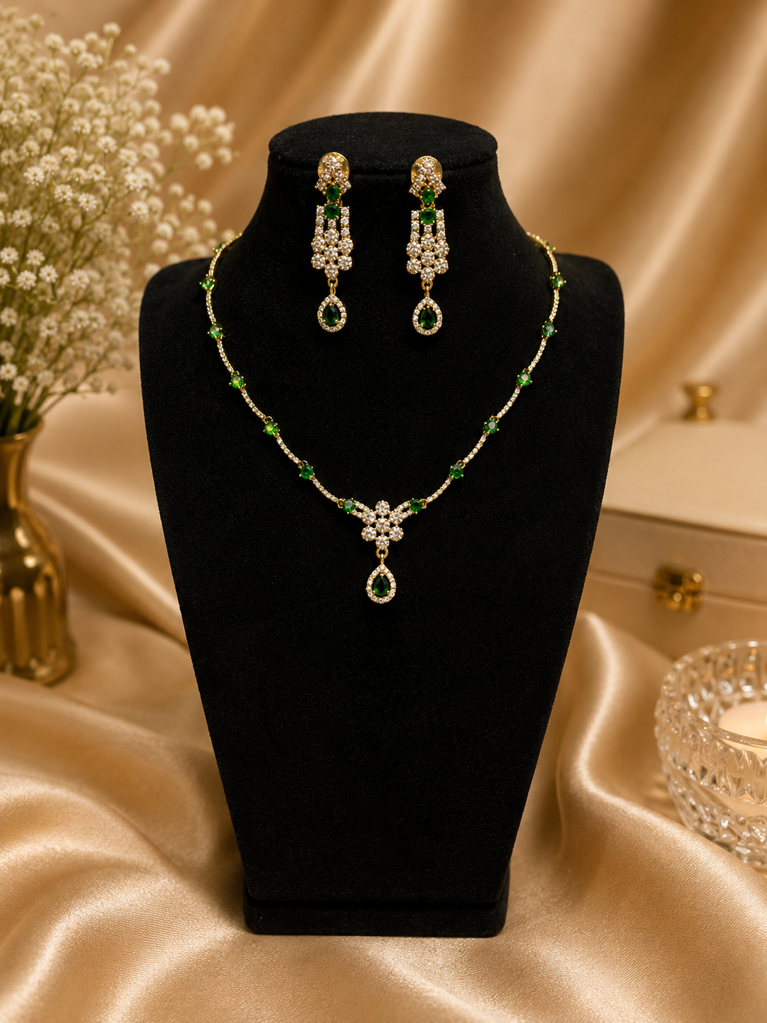 Mayura AD necklace
